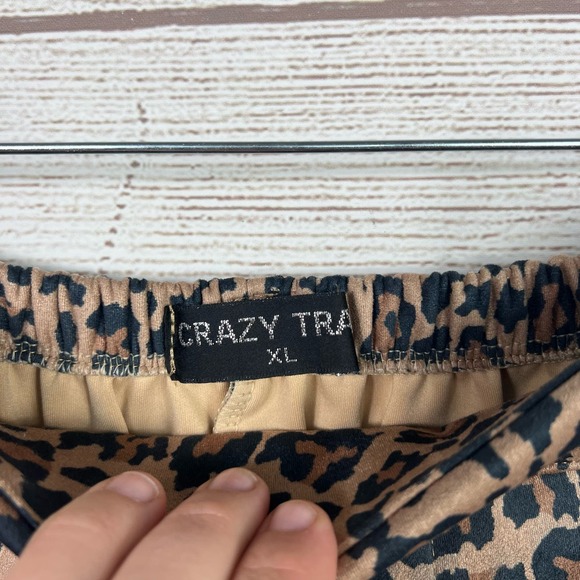 Crazy Train Women's Cheetah Printed Boho Fringe Shorts Size XL - Picture 3 of 7